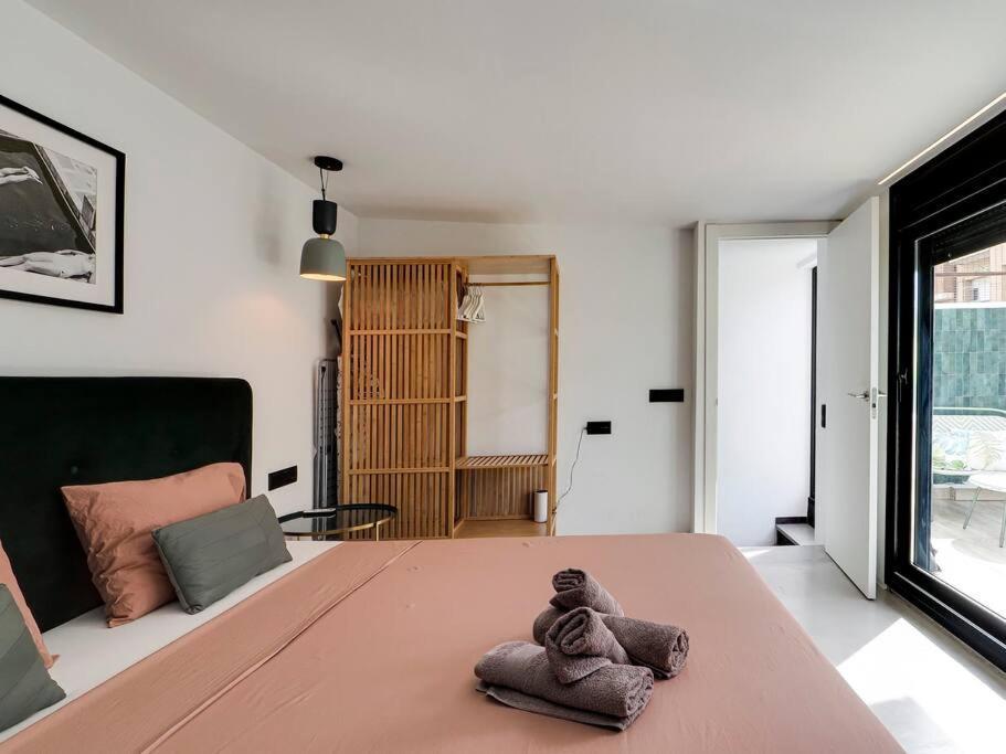 Casa Maria Townhouse- Terrace-4 Bedrooms 오스피탈레트 데 요브레가트 외부 사진